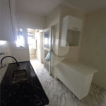 Apartamento à venda com 3 quartos, sendo 1 suíte,  em Vila Olímpia, São Paulo, SP