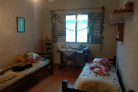 Casa Térrea à venda com 3 quartos, sendo 1 suíte, em Tucuruvi, São Paulo, SP