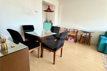 Apartamento à venda com 3 quartos, sendo 1 suíte,  em Indianópolis, São Paulo, SP