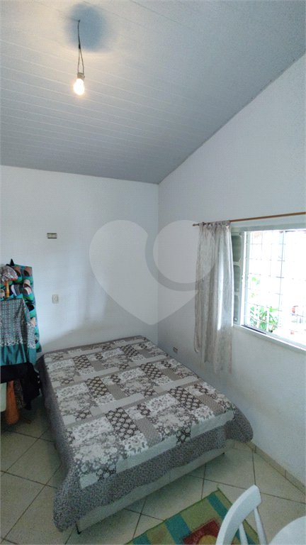 Casa à venda com 3 quartos, sendo 1 suíte, em Vila Santa Helena, Atibaia, SP