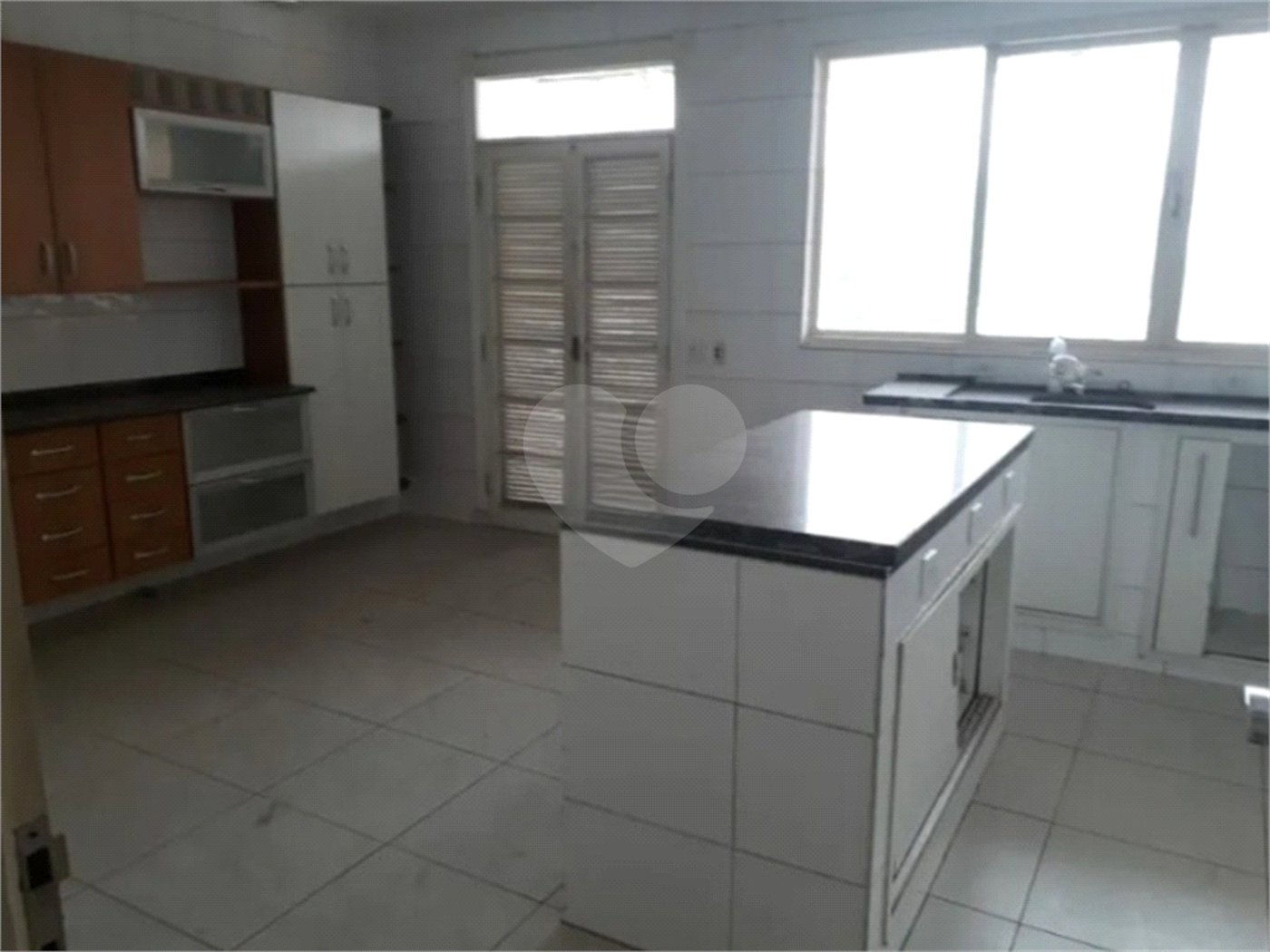 Sobrado à venda com 4 suítes em Jardim do Colégio (zona Norte), São Paulo, SP