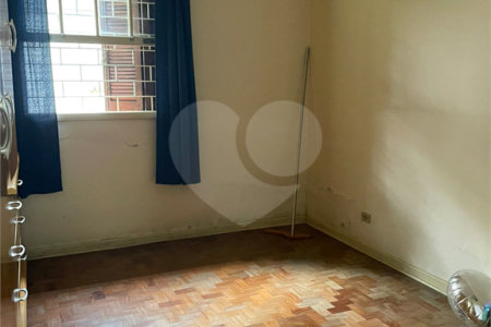 Sobrado à venda com 5 quartos, sendo 2 suítes, em Vila Cordeiro, São Paulo, SP