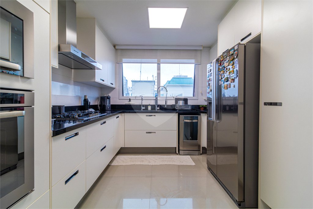 Apartamento à venda com 4 suítes em Campo Belo, São Paulo, SP