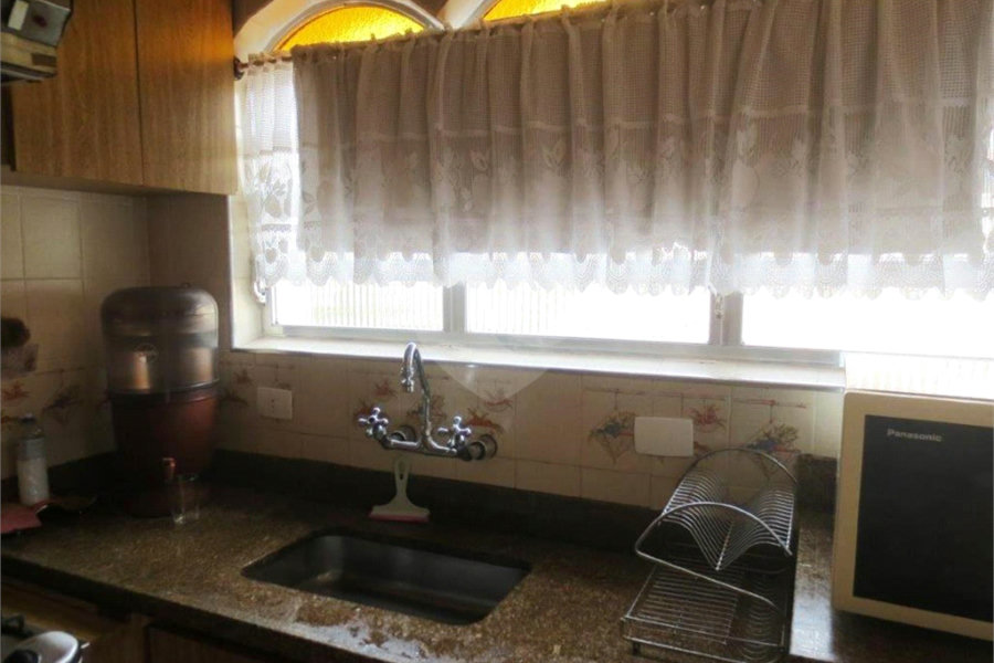 Sobrado à venda com 4 quartos, sendo 1 suíte, em Tucuruvi, São Paulo, SP
