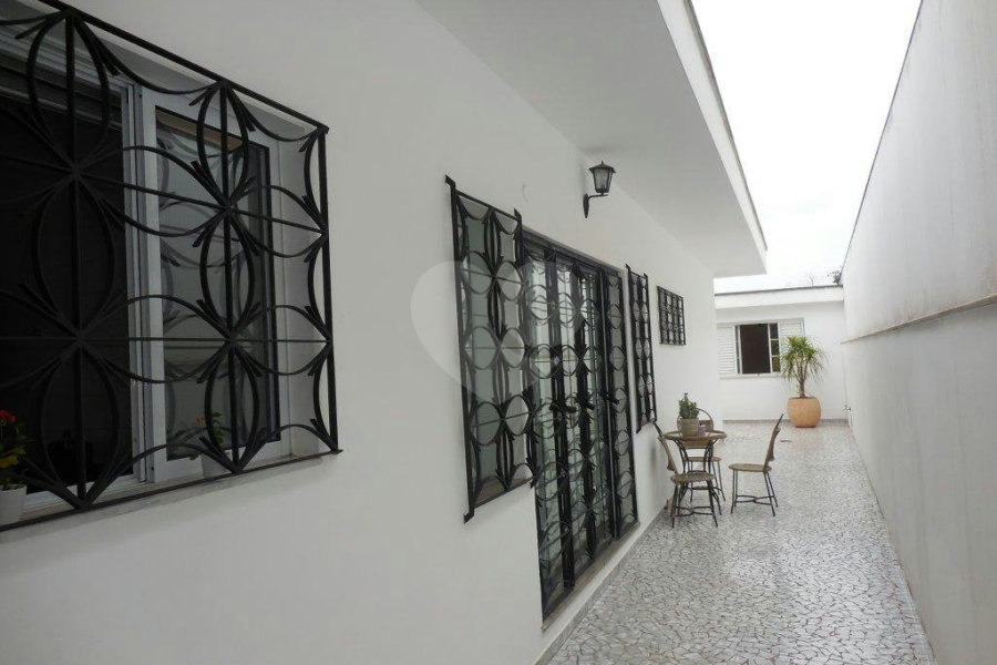 Casa à venda com 4 quartos, sendo 3 suítes, em Jardim Franca, São Paulo, SP