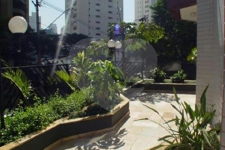 Apartamento à venda com 3 suítes em Vila Morumbi, São Paulo, SP