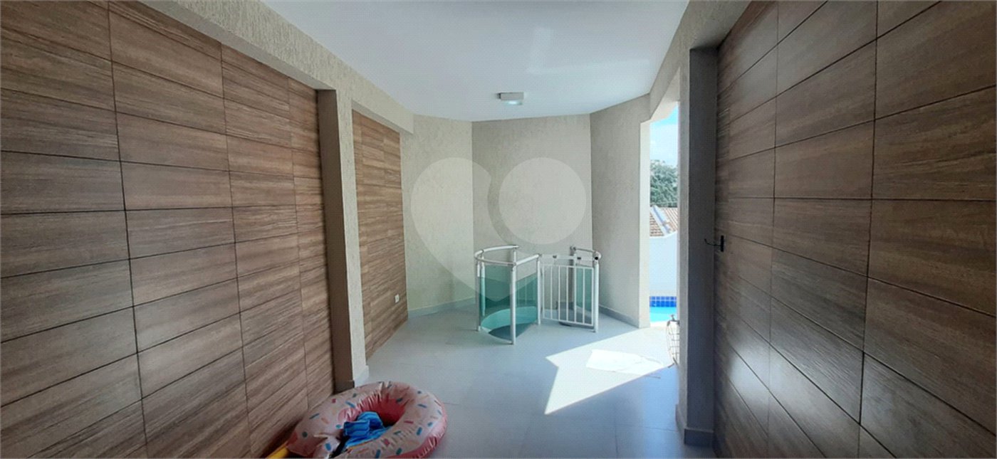 Sobrado à venda com 4 quartos, sendo 2 suítes, em Tucuruvi, São Paulo, SP