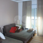 Apartamento na Vila Mariana com 5 dormitórios 04 suítes à venda