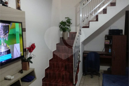 Casa à venda com 2 quartos no condomínio Residencial Armênia, Ferraz de Vasconcelos - SP