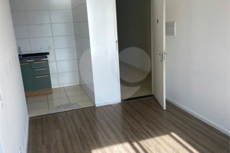 Apartamento à venda com 2 quartos, sendo 1 suíte, em Jardim Itamarati, Poá, SP