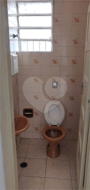 Casa à venda com 3 quartos em Água Branca, São Paulo, SP