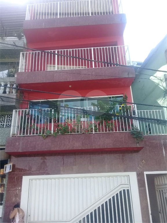 Sobrado à venda com 3 quartos no Brasilândia, São Paulo, SP