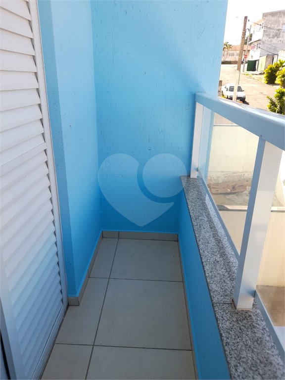 Sobrado à venda com 2 suítes em Jardim Nely, Indaiatuba, SP