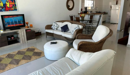 Casa para alugar com 3 quartos, sendo 1 suíte,  em Geribá, Armação dos Búzios, RJ