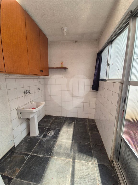 Casa à venda com 3 quartos, sendo 2 suítes, no condomínio Quintas Marajoara, São Paulo - SP