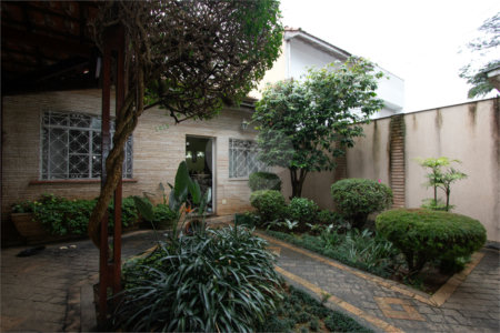 Casa Térrea à venda com 3 quartos em Planalto Paulista, São Paulo, SP