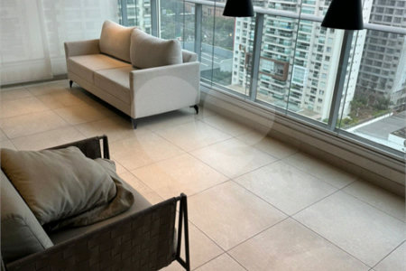 Apartamento para alugar com 3 suítes em Vila Gertrudes, São Paulo, SP