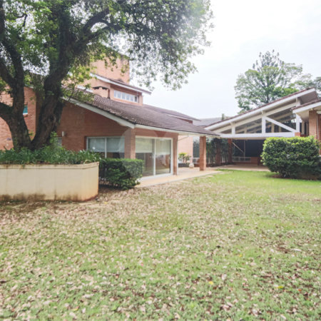 Casa em condomínio à venda com 4 quartos, sendo 2 suítes, em Alto da Boa Vista, São Paulo, SP