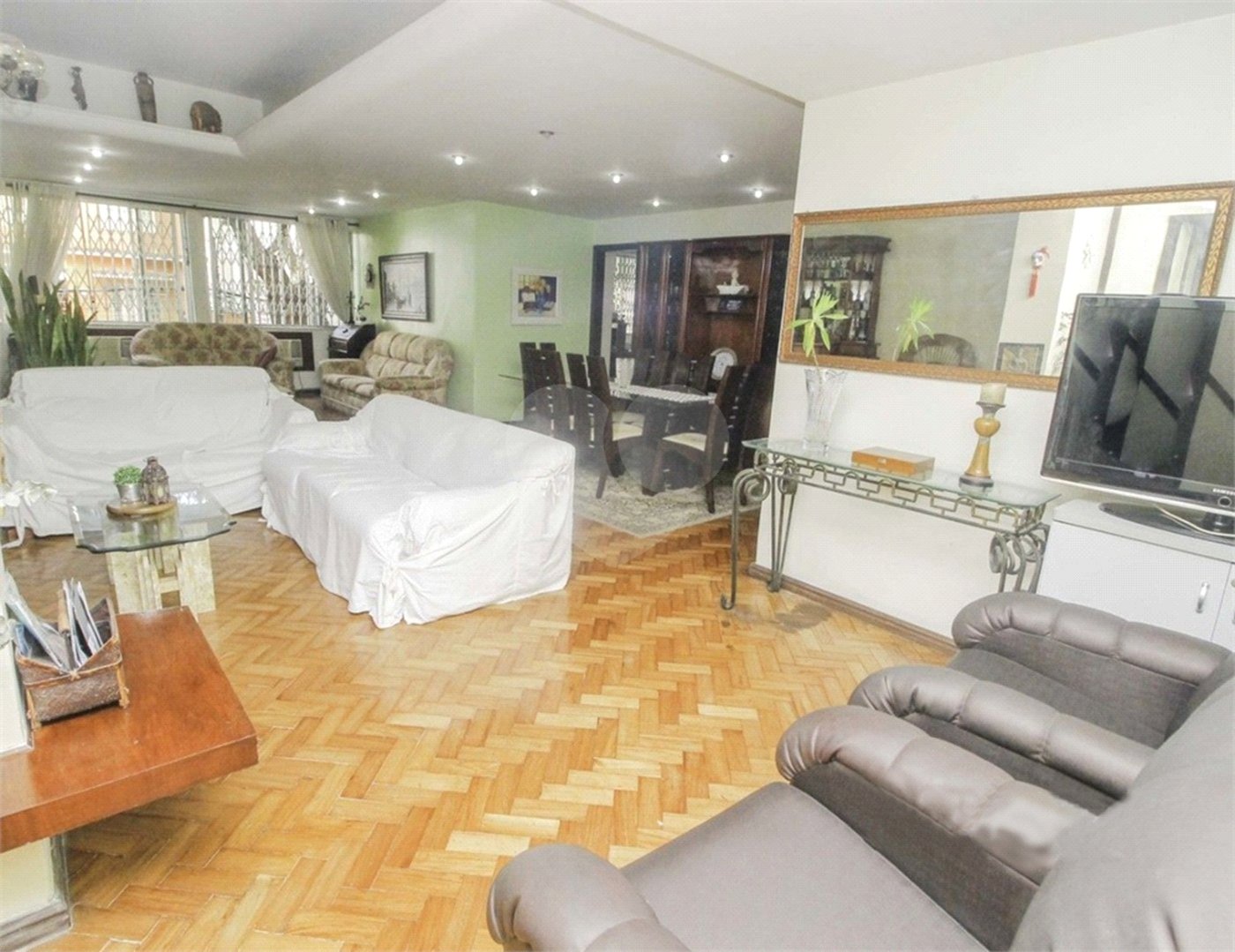 Apartamento à venda com 4 quartos, sendo 1 suíte, em Tijuca, Rio de Janeiro, RJ