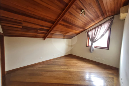 Sobrado à venda ou para alugar com 5 quartos, sendo 4 suítes,  em City América, São Paulo, SP