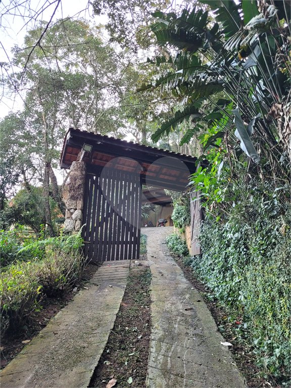 Casa à venda com 3 quartos, sendo 1 suíte,  em Serra da Cantareira, Mairiporã, SP