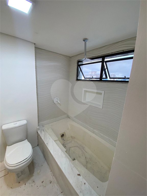 Apartamento à venda com 4 suítes em Santana, São Paulo, SP