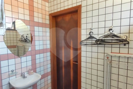 Casa à venda com 5 quartos, sendo 4 suítes, no condomínio Rancho Dirce, Sorocaba - SP