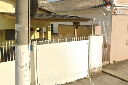 Casa à venda com 2 quartos no Centro, Poá, SP