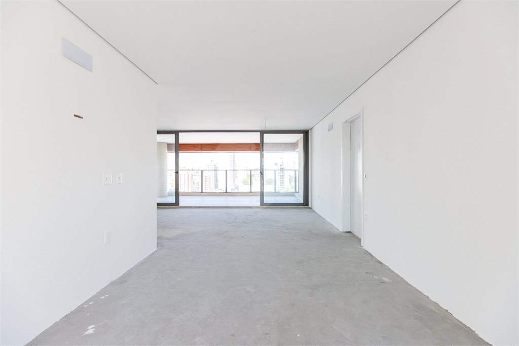 Apartamento à venda com 4 suítes em Campo Belo, São Paulo, SP