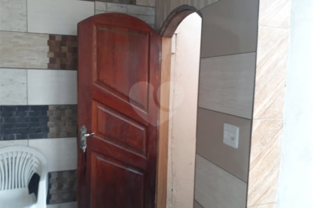 Casa à venda com 2 quartos em Jardim Moreira, Guarulhos, SP