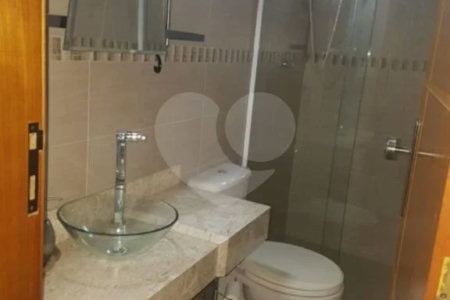 Sobrado à venda com 4 quartos, sendo 2 suítes,  em Jardim São Paulo(zona Norte), São Paulo, SP