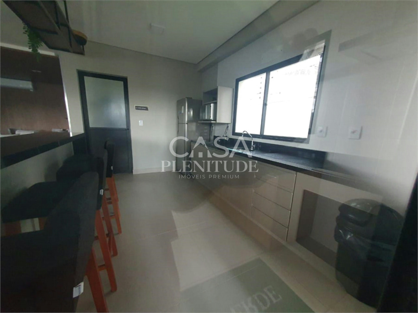 Apartamento para alugar com 2 quartos, sendo 1 suíte,  em Jardim Guarujá, Sorocaba, SP
