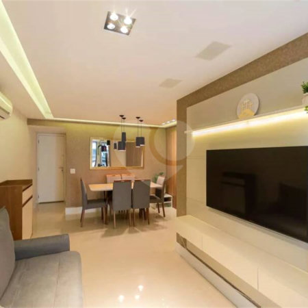 Apartamento à venda com 4 quartos, sendo 1 suíte,  em Tijuca, Rio de Janeiro, RJ