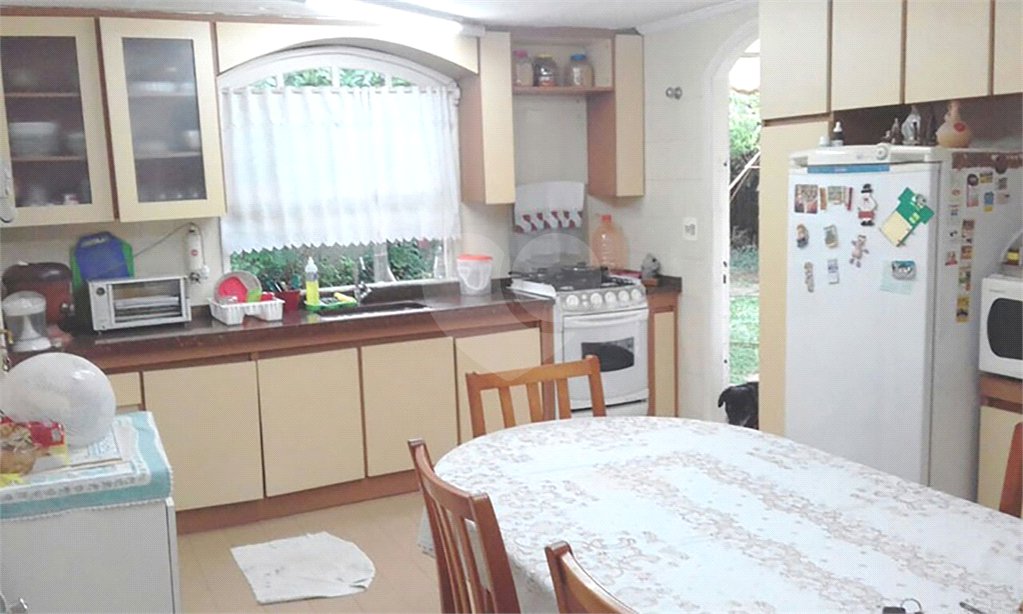 Casa Térrea à venda com 4 quartos, sendo 2 suítes, em Jardim do Lago, Atibaia, SP