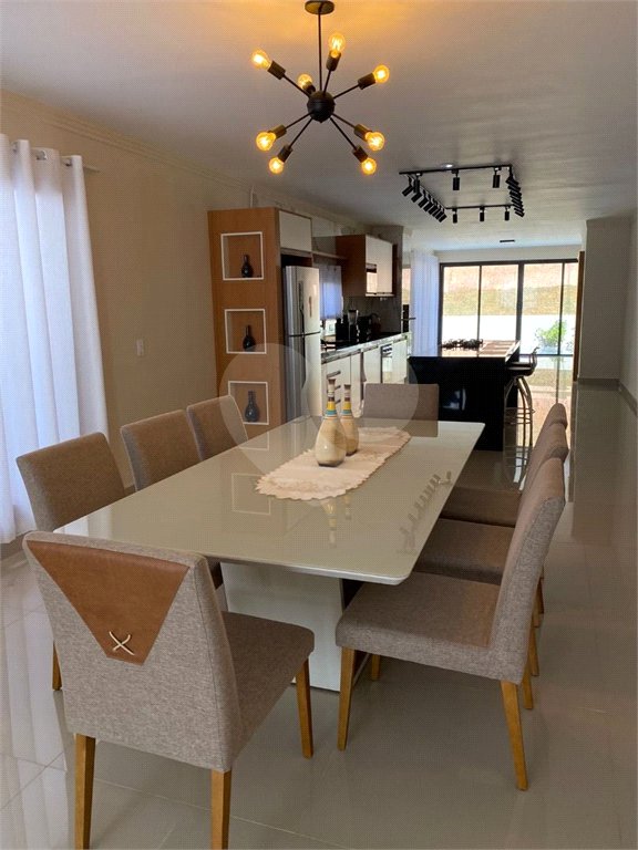 Casa à venda com 3 suítes em Taipas de Pedras (mailasqui), São Roque, SP