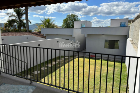 Casa à venda com 2 quartos, sendo 1 suíte, em Nova Suissa, Piracaia, SP