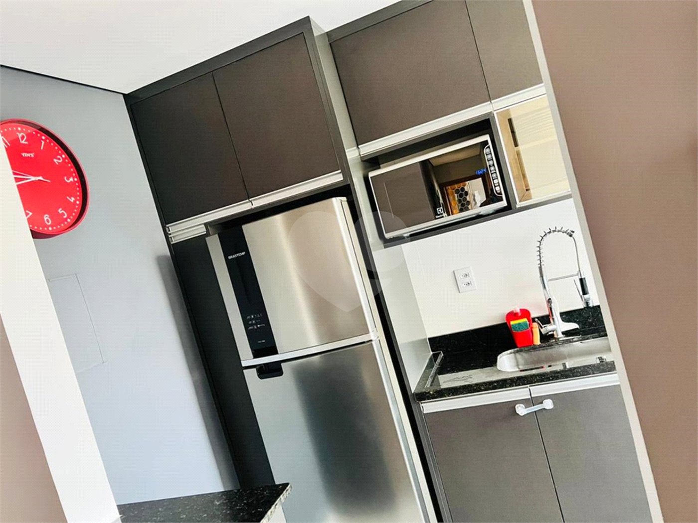 Apartamento à venda com 2 quartos, sendo 1 suíte,  em Vila Guilherme, São Paulo, SP