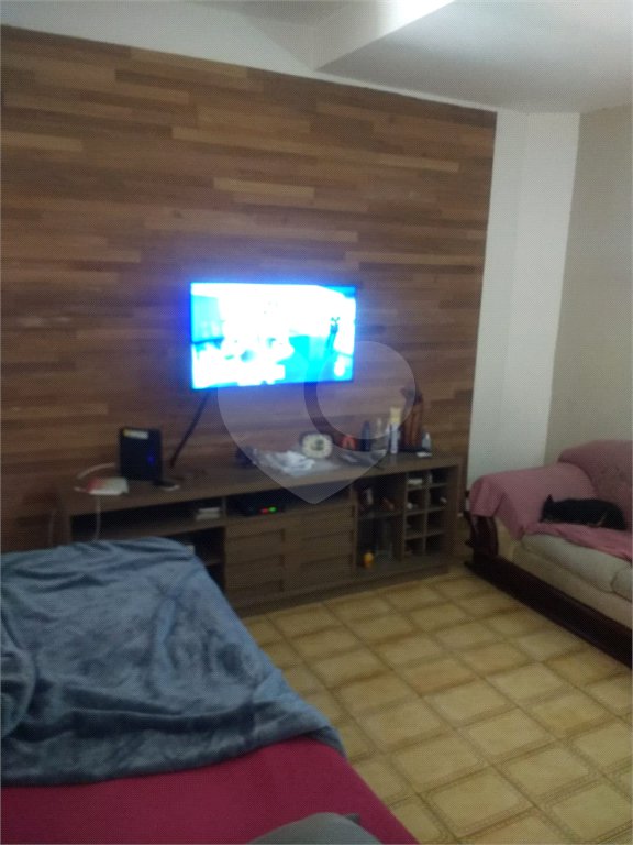 Sobrado à venda com 2 quartos em Pari, São Paulo, SP