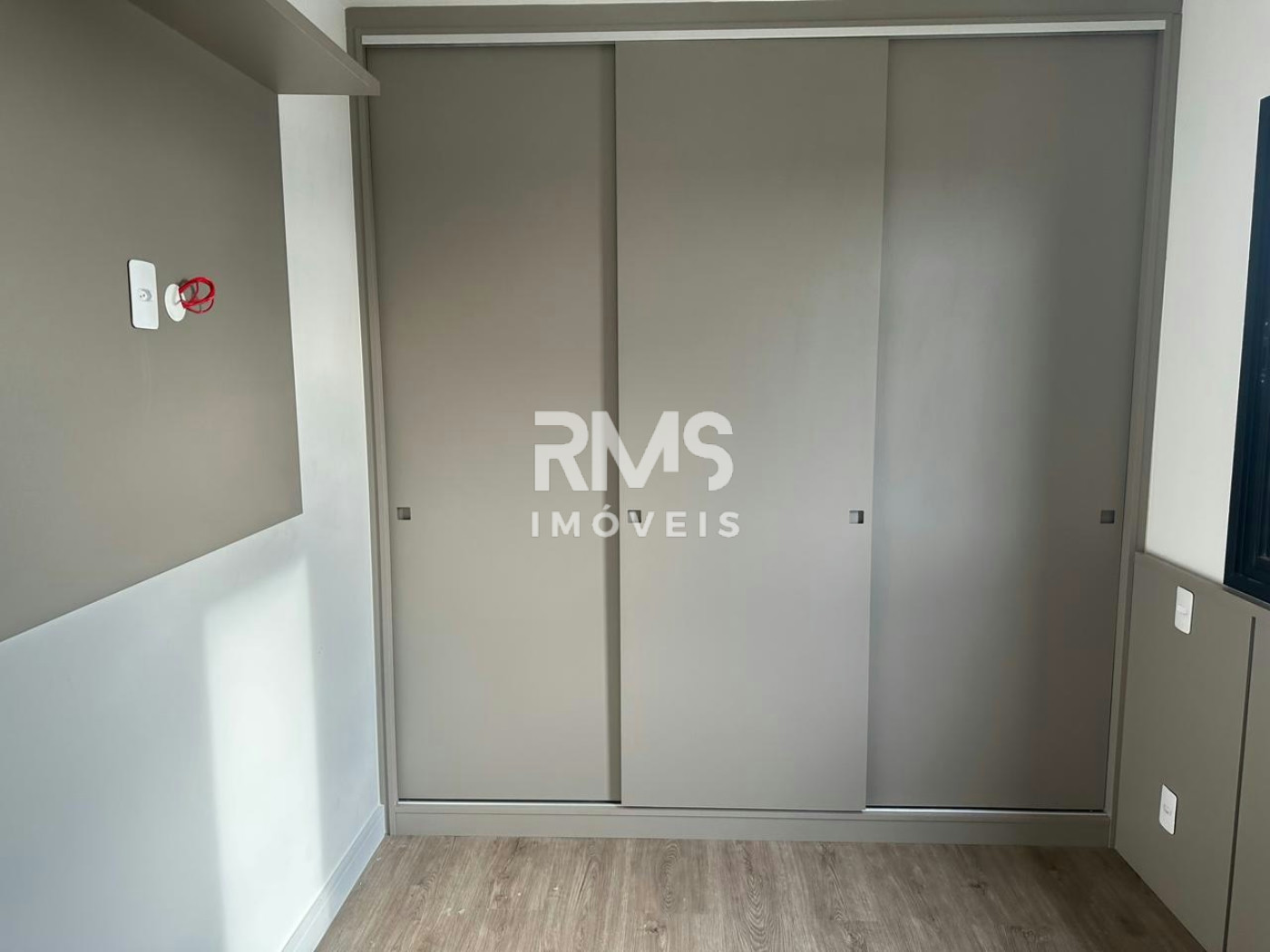 Apartamento à venda ou para alugar com 2 quartos, sendo 1 suíte,  em Itu Novo Centro, Itu, SP