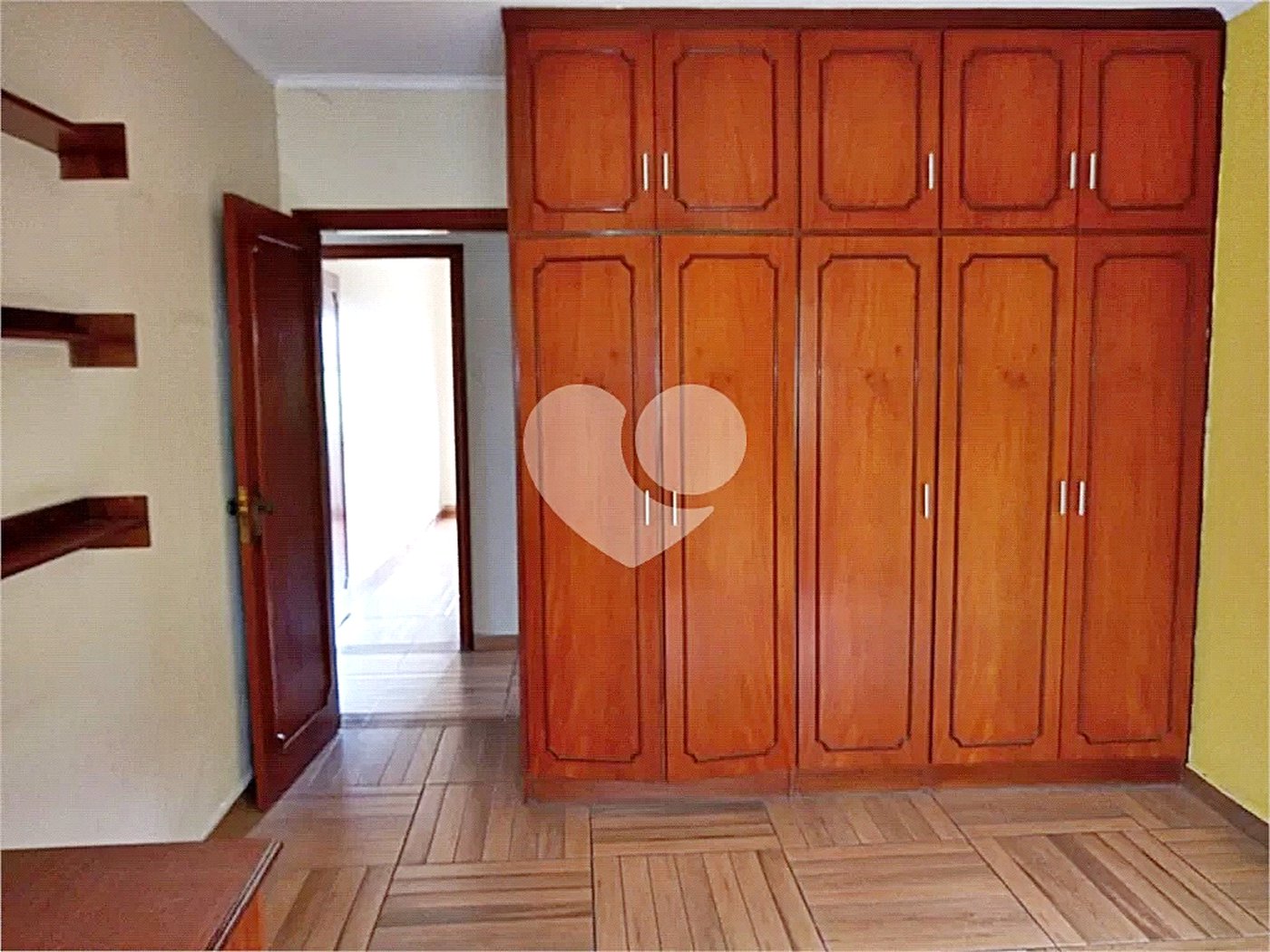 Sobrado à venda ou para alugar com 4 quartos, sendo 1 suíte, em Jardim Franca, São Paulo, SP