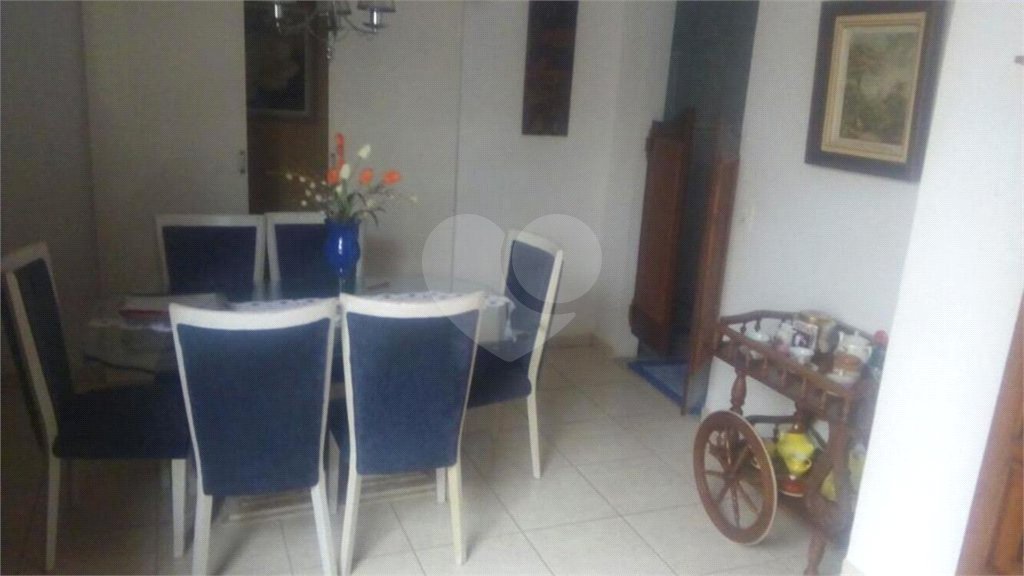 Casa à venda com 2 quartos, sendo 1 suíte, no condomínio Vinhas da Vista Alegre - Lado Sede, Vinhedo - SP