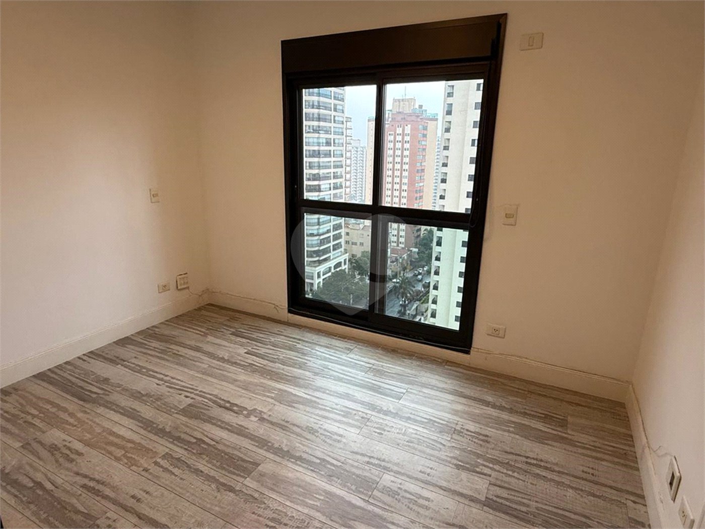 Apartamento à venda com 4 suítes em Santana, São Paulo, SP