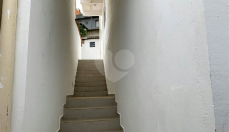 Sobrado à venda com 3 quartos, sendo 2 suítes,  em Vila Granada, Mairinque, SP