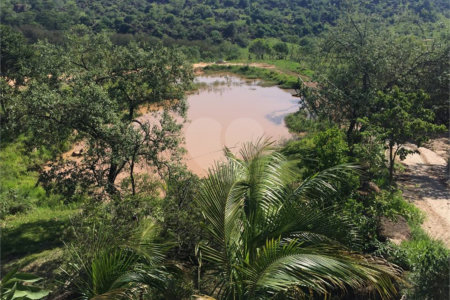 Sítio à venda com 19 quartos, sendo 4 suítes,  em Parque da Grama, Indaiatuba, SP