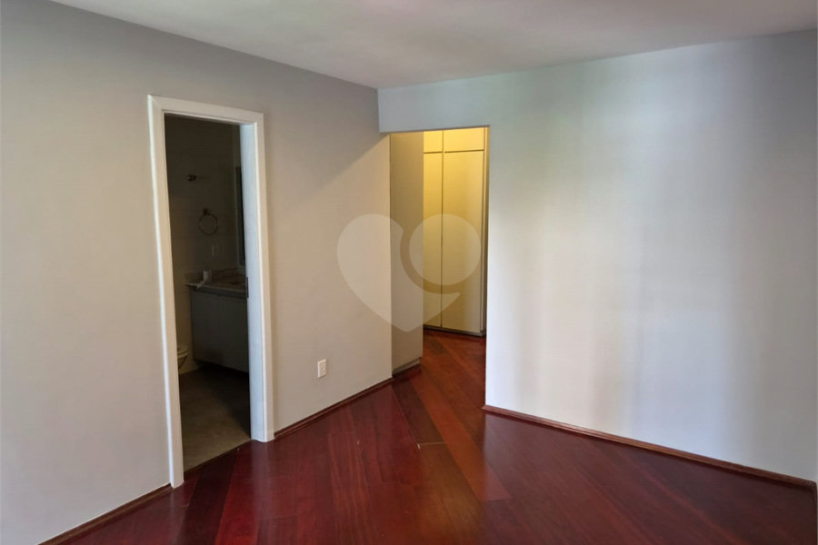 Apartamento à venda ou para alugar com 4 quartos, sendo 2 suítes, em Santana, São Paulo, SP
