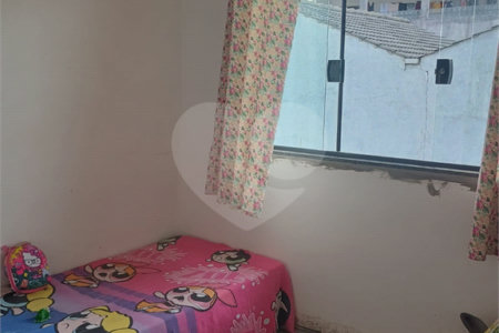 Casa à venda com 2 quartos, sendo 1 suíte, em Jardim Casa Branca, Suzano, SP