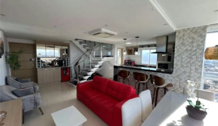 Duplex à venda com 3 suítes em Caiçara, Praia Grande, SP
