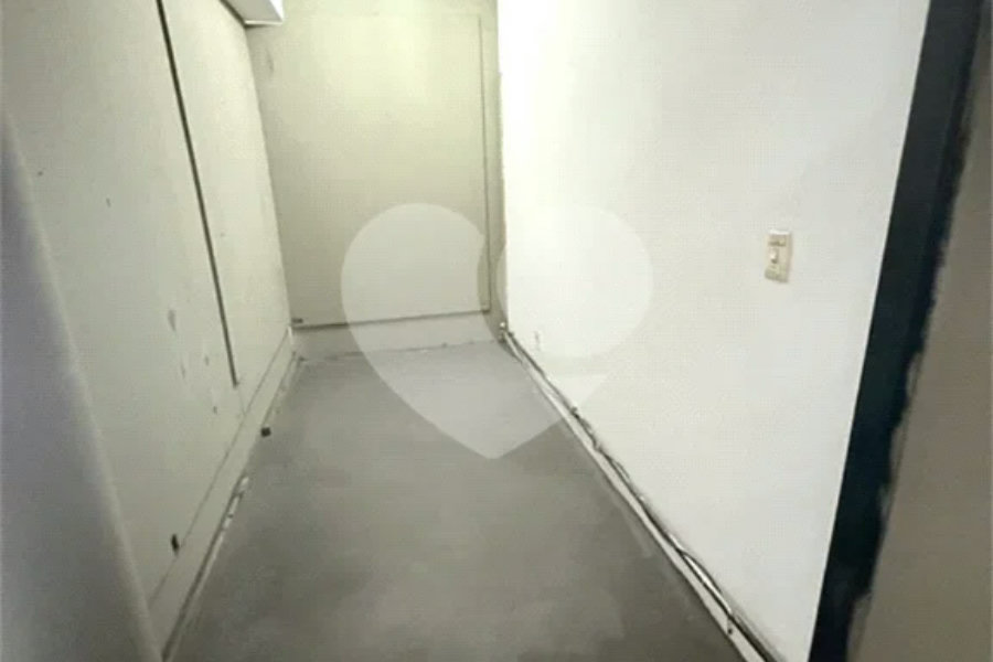 Salão Comercial para alugar no Bairro Água Branca