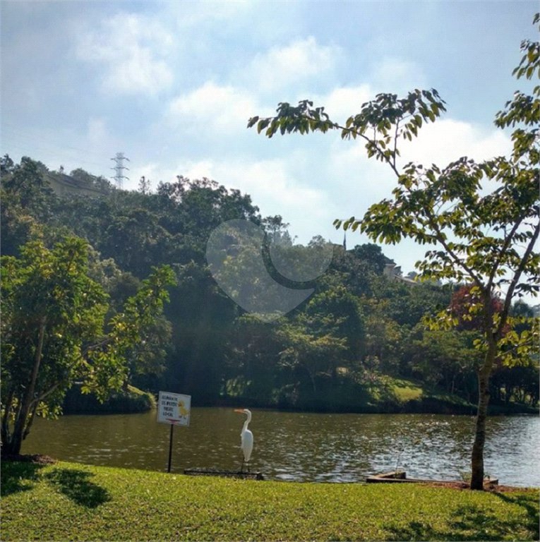 Terreno à venda no condomínio Arujá Hills Iii, Arujá - SP