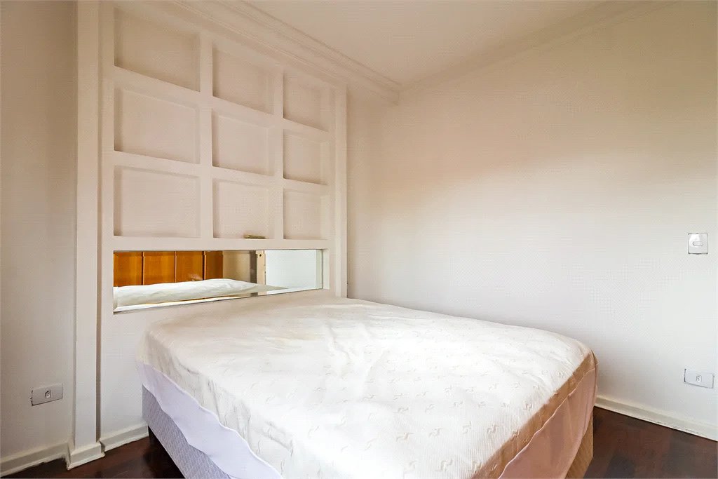 Apartamento à venda com 4 quartos, sendo 3 suítes, em Brooklin Paulista, São Paulo, SP